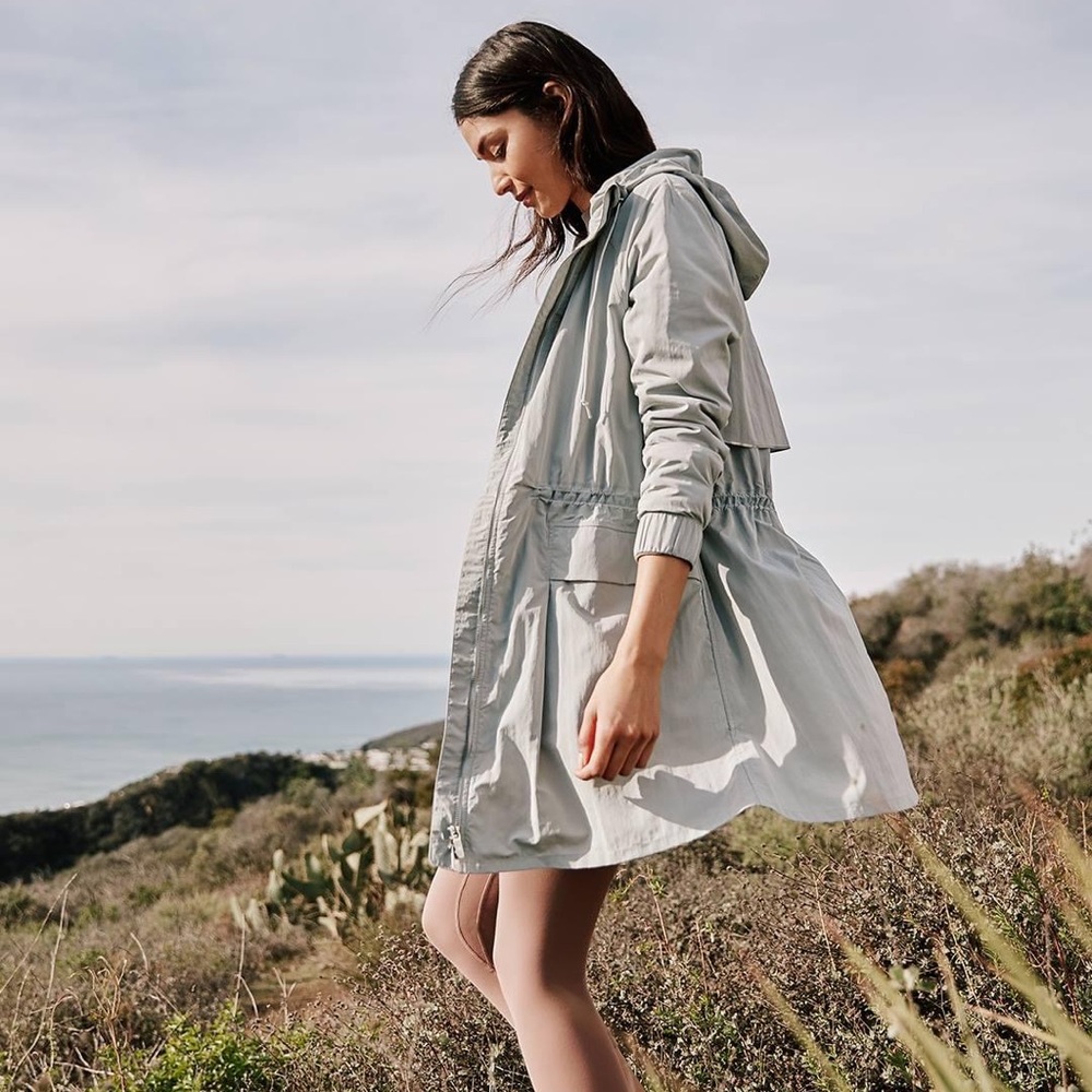 Lululemon pack and glyde jacket